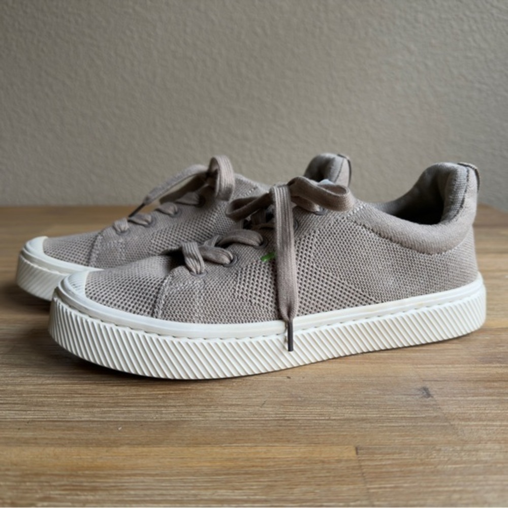 CARIUMA IBI Low Knit Sneaker Sand Shoes Size 8